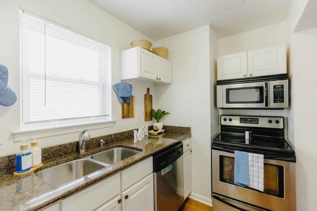 Centrally Located 2Br Overton Square Unit 2 Fast Wifi Free Parking Yes Pets 멤피스 외부 사진